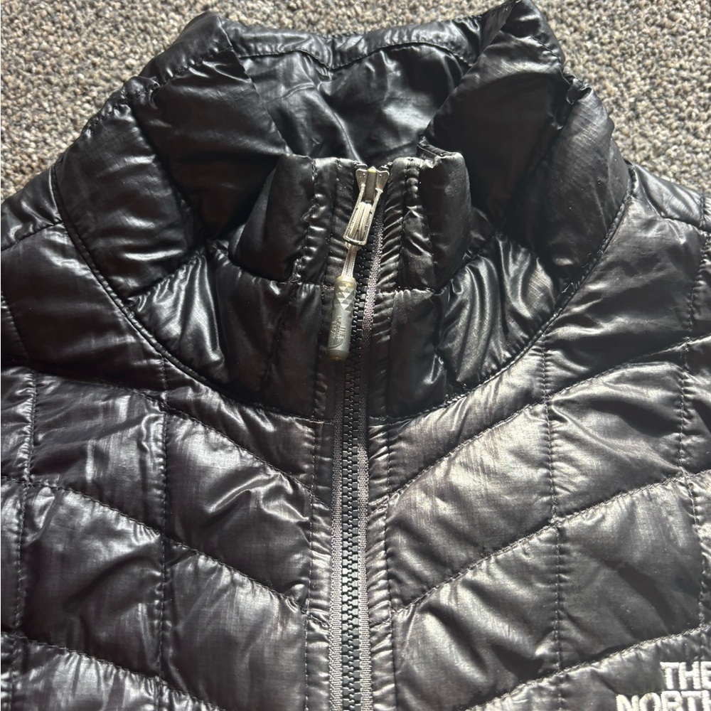 Sz S The North Face Thermoball Women's Black Quilted Jacket - Picture 9 of 14